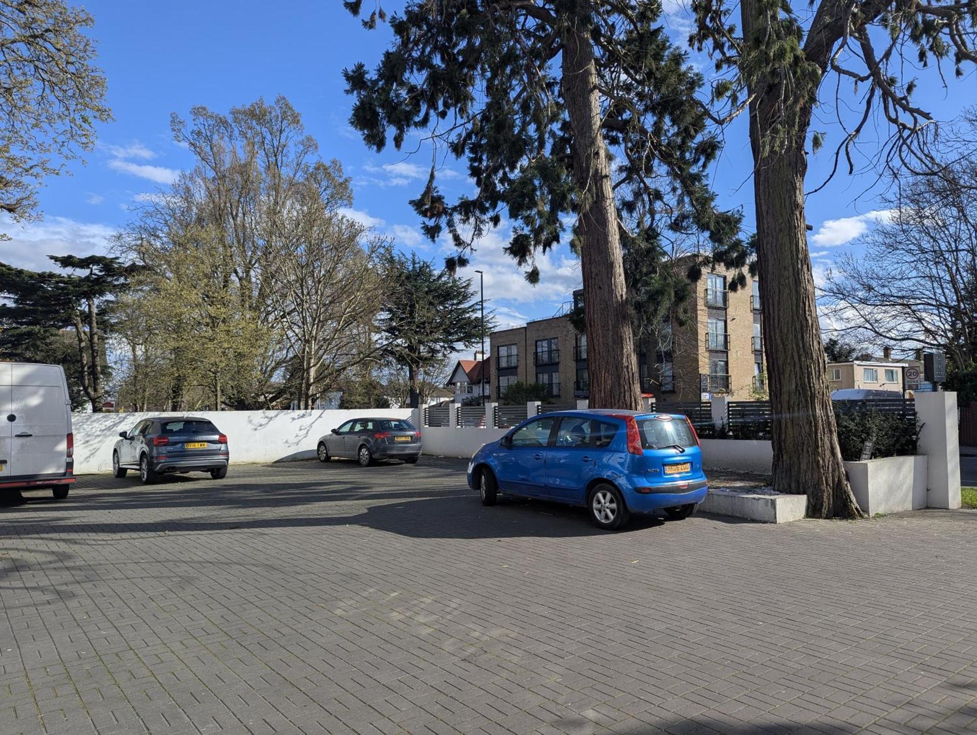 Oyo Firs Lodge London Heathrow Hounslow Exterior photo