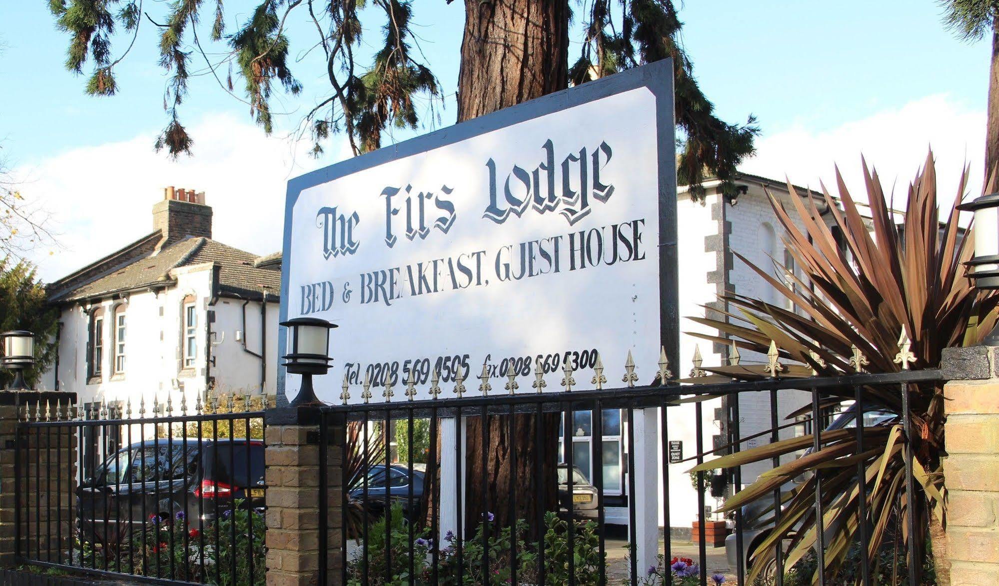 Oyo Firs Lodge London Heathrow Hounslow Exterior photo